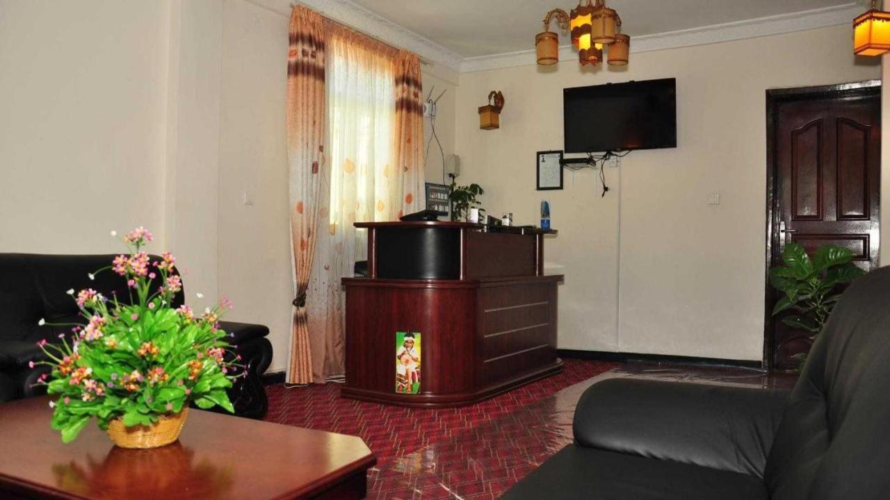 Keba Guest House Adís Abeba Exterior foto